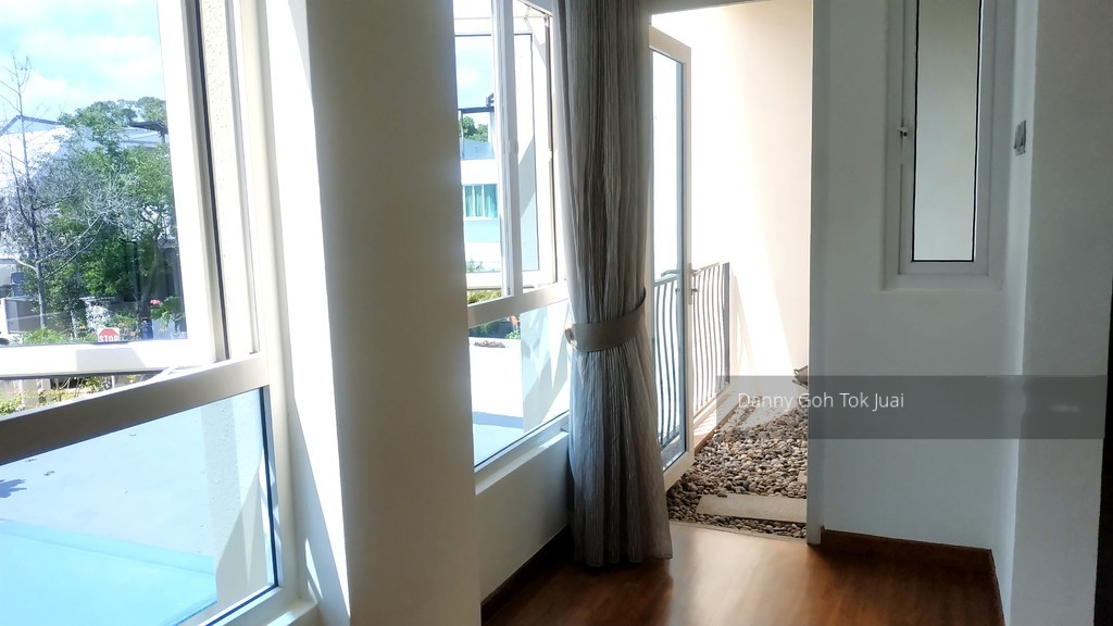 Serangoon Garden Estate (D19), Terrace #198224712